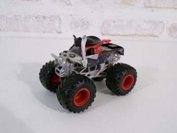 Monster Trucks - Monster Jam - Pirate Curse (J14)