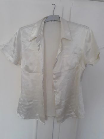 Chemisier beige satin etam