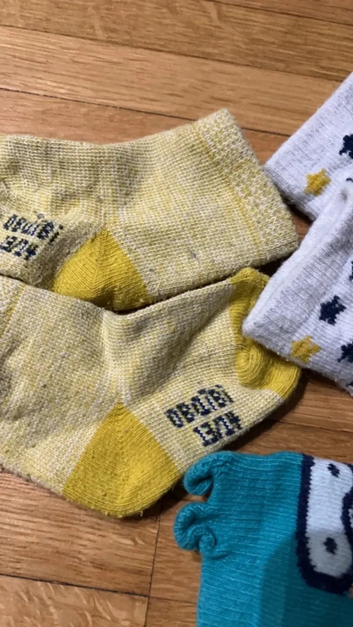 Lot chaussettes - photo numéro 3