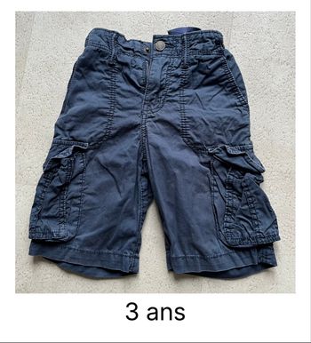 Bermuda taille 3-4 ans