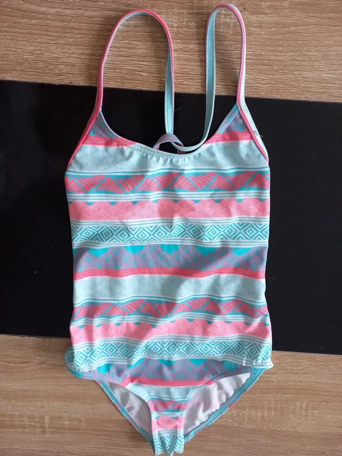 Maillot de bain fille 10 ans - photo numéro 2