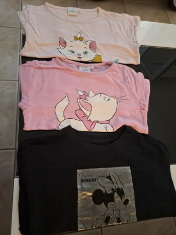 Lot de 3 tshirt fille 4 ans Disney