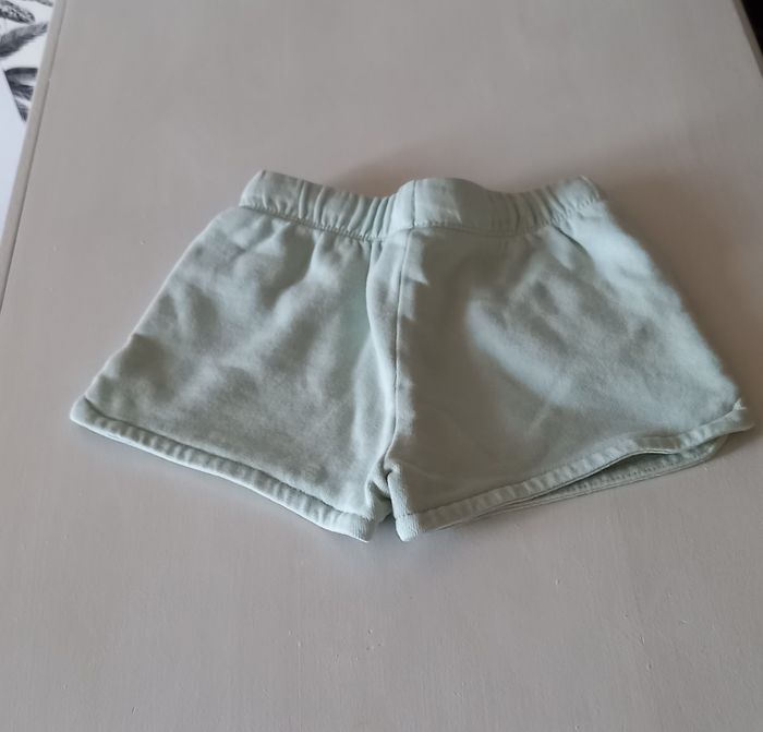 Short vert Kiabi 12 mois - photo numéro 4
