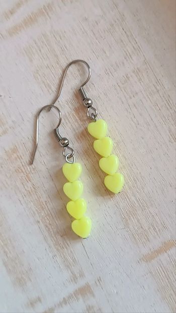 Jolies boucles d'oreilles
