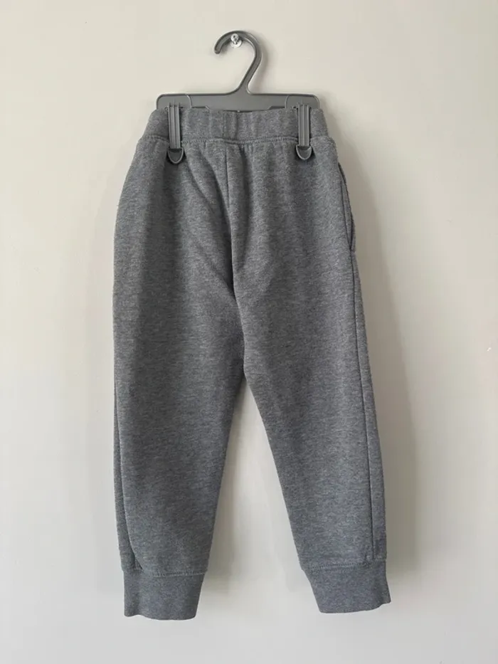 👖jogging gris  avec poche fille Nike - 3-4 ans -  bon état 👟 - photo numéro 7