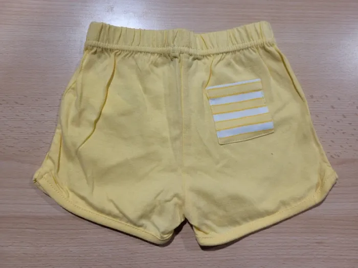 5 shorts - photo numéro 12