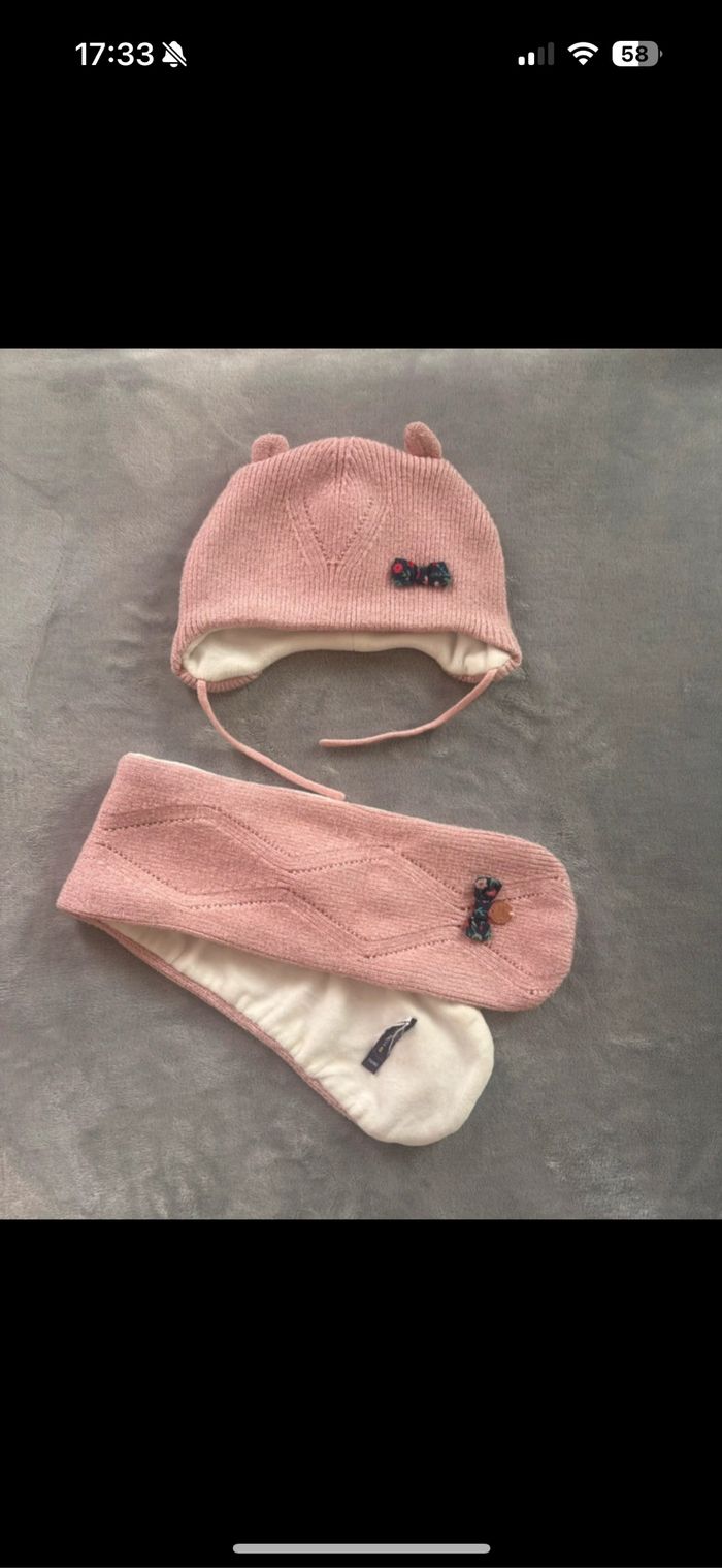 Ensemble bonnet écharpe