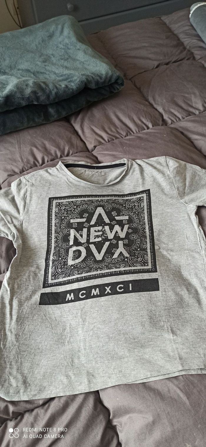 Lot de 5 t shirts 12 ans