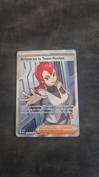 Ariane de la team rocket 224/182