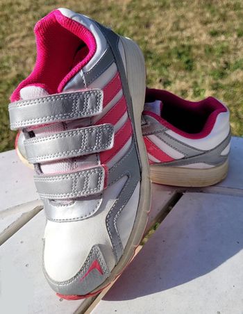 Baskets à scratch Adidas T34