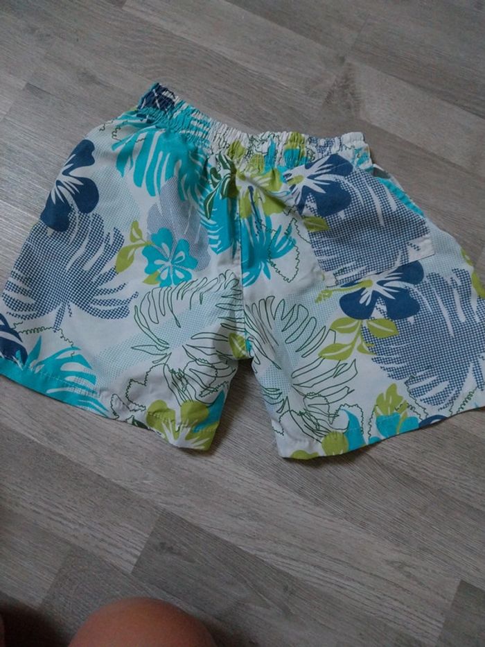 Short de bain vigoz 8 ans - photo numéro 2