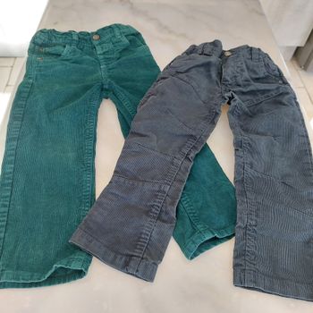 Lot 2 pantalons velours fin 3 ans