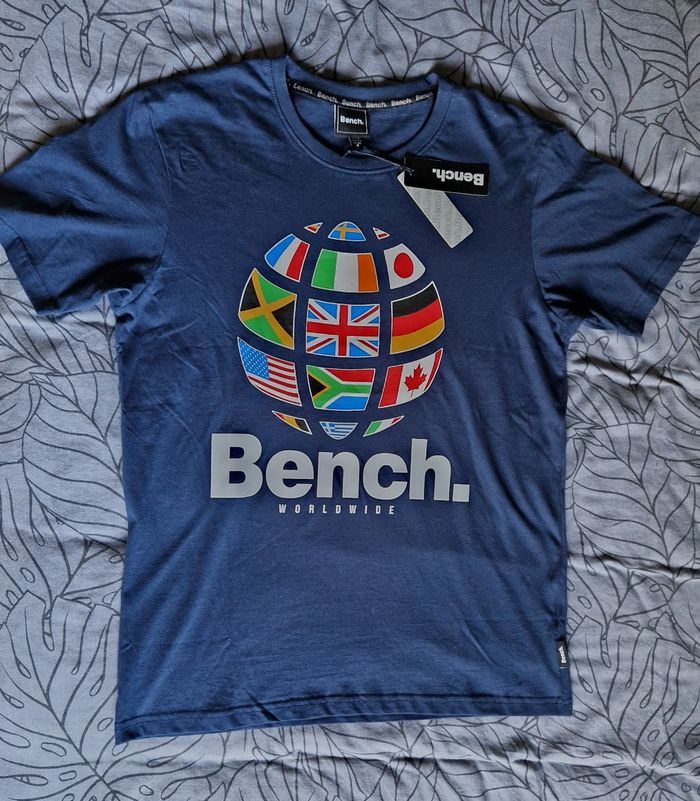 T-shirt Bench M