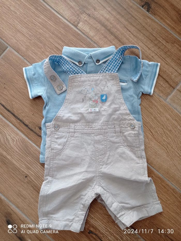 Ensemble 6 mois salopette beige lapin+ polo bleu ciel