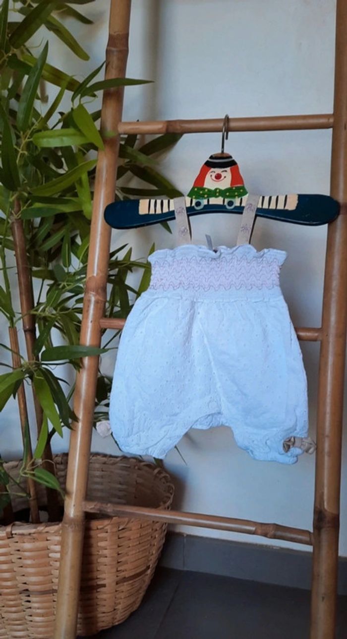 Jolie salopette 1 mois à fine bretelle orchestra - photo numéro 2