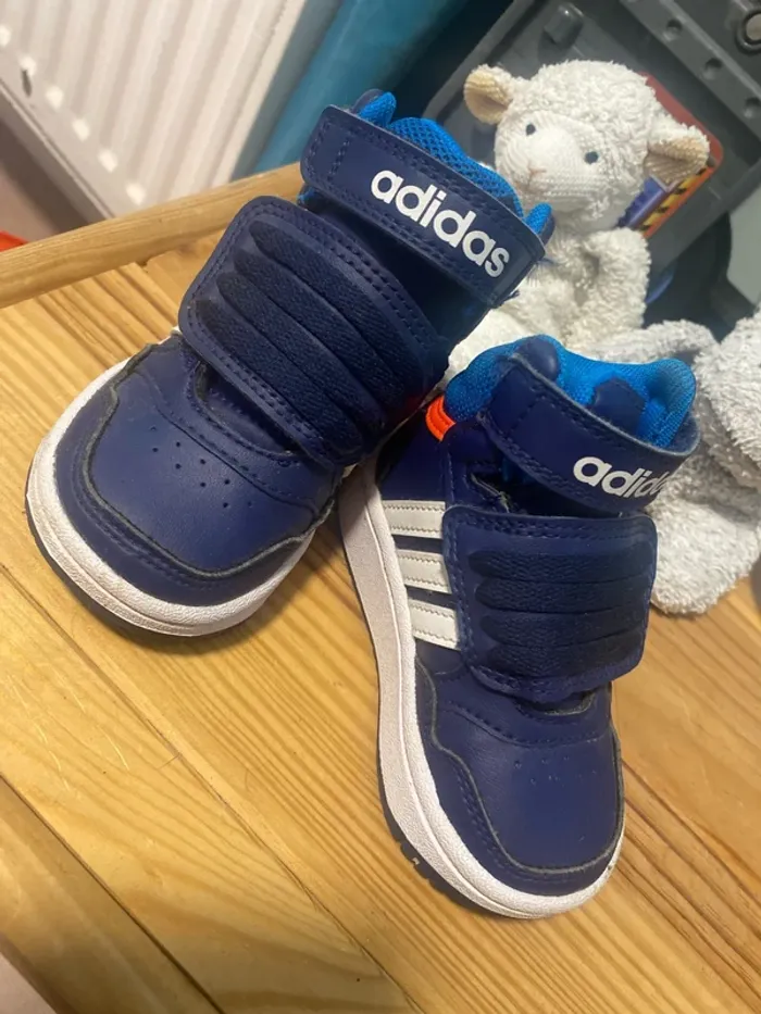 Basket adidas