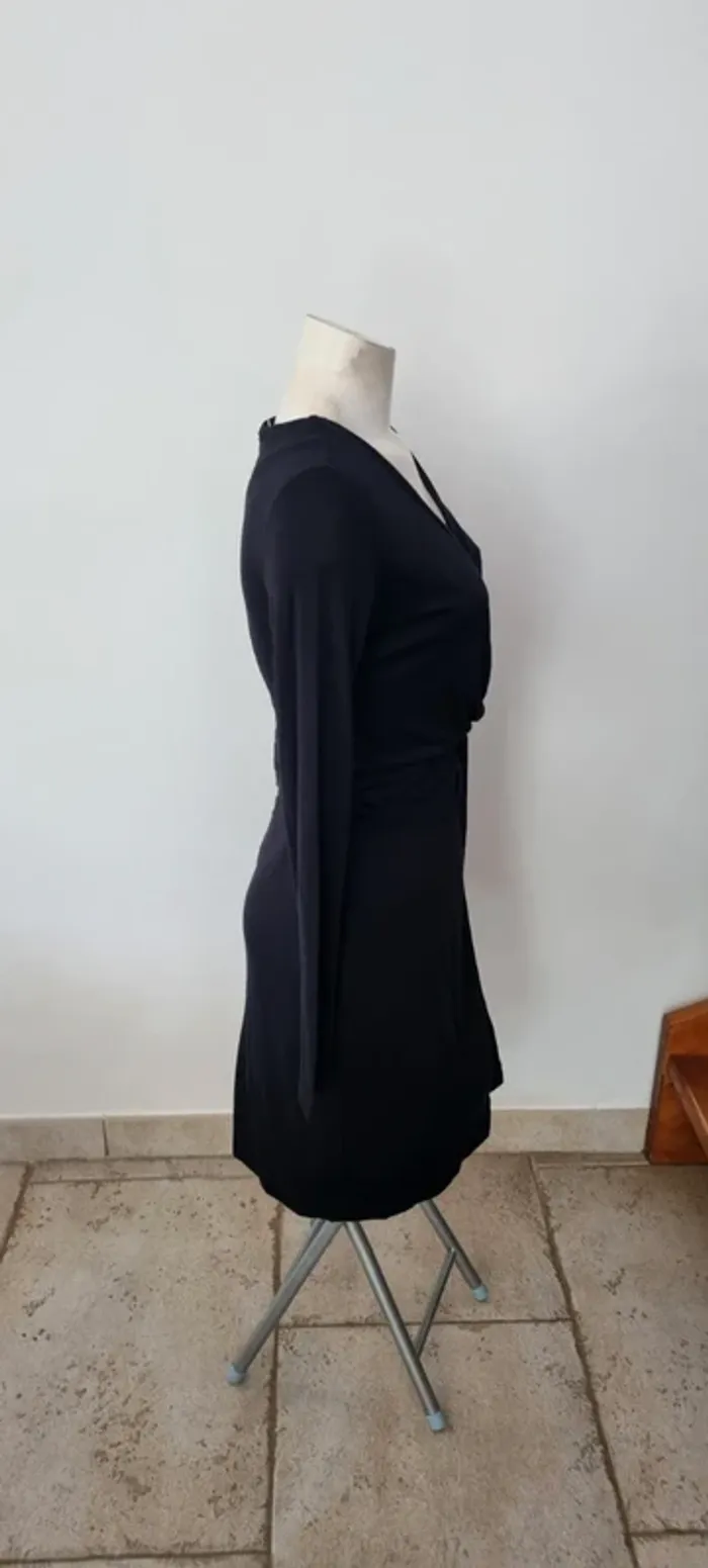 Robe courte noire french connection 38 - photo numéro 6