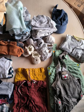 Lot de vêtements garçon naissance à 1 mois