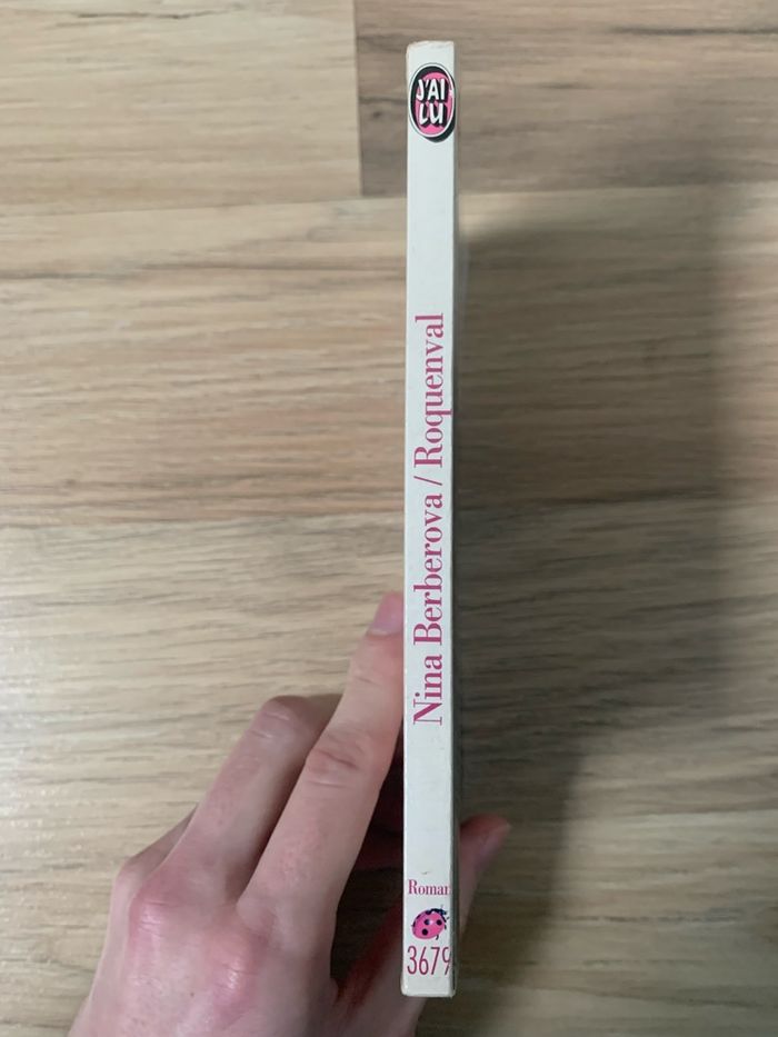 Livre: Roquenval - photo numéro 3