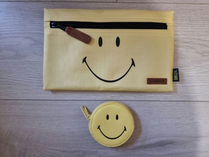 Duo pochette et porte-monnaie Smiley Cabaïa