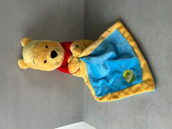 doudou winnie l'ourson