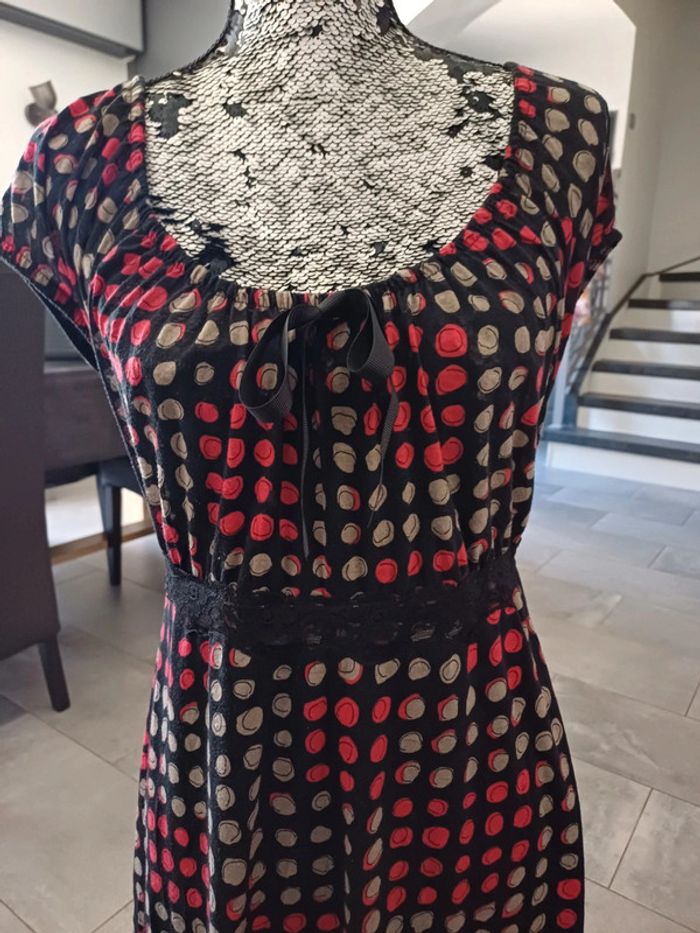 Robe col rond / dentelle / noeud - photo numéro 2