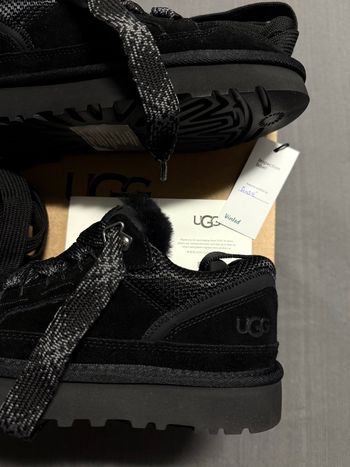 Baskets UGG Lowmel noir taille 38