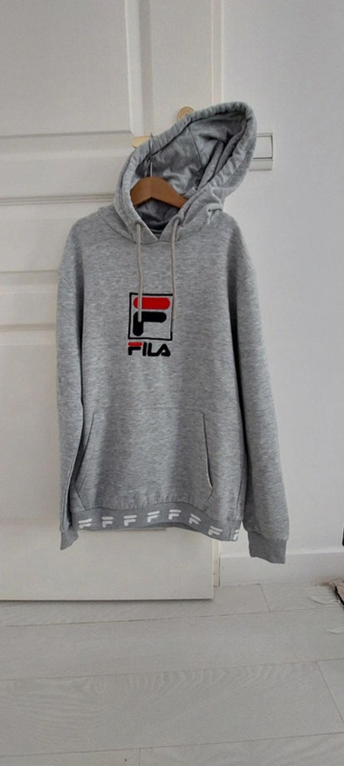 Sweat a capuche Fila taille XS