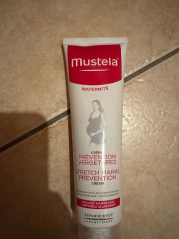 Crème vergeture mustela 