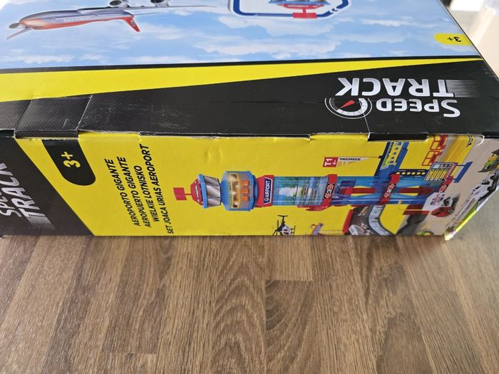 Set Aéroport Jumbo Speed Track, avec lumières et sons, Multicolore - photo numéro 4