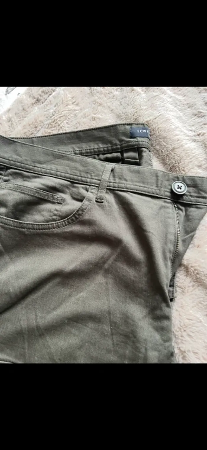 Pantalon kaki 46 - photo numéro 2