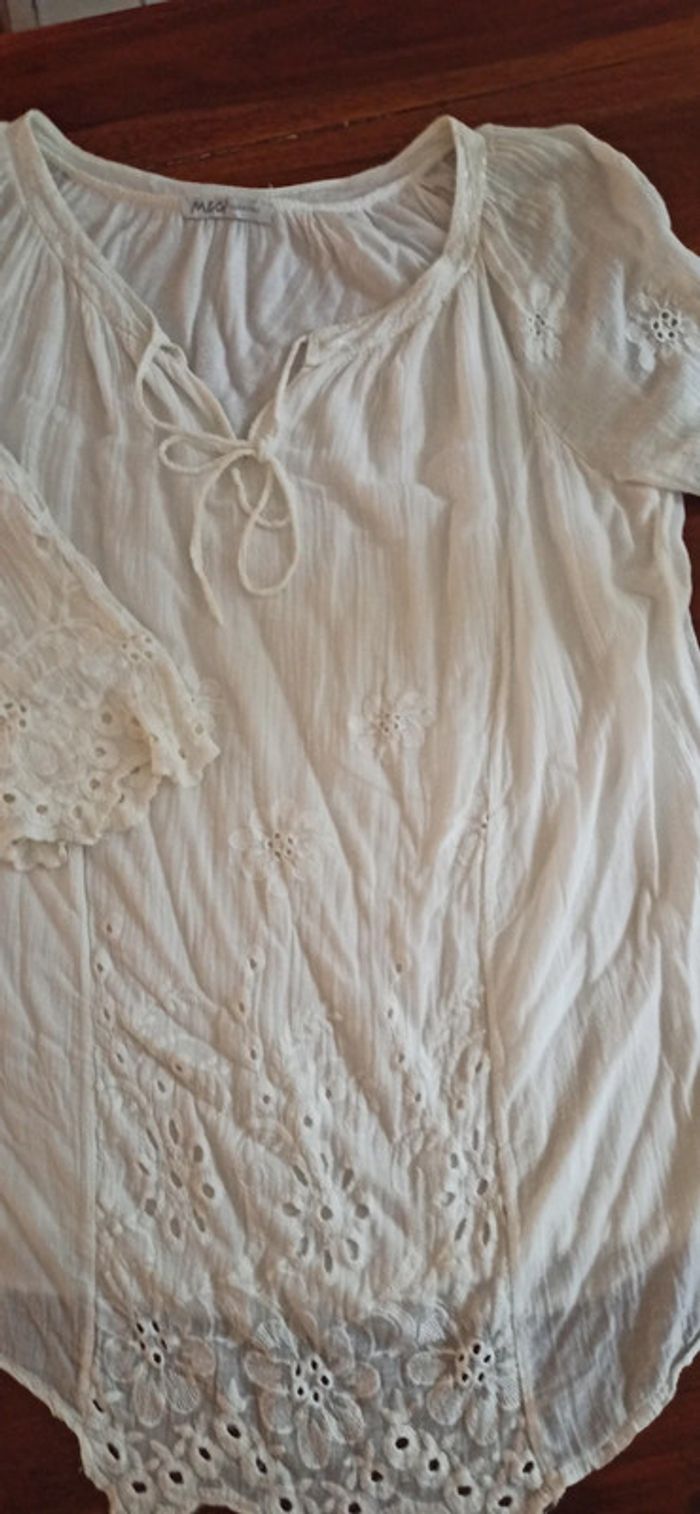 Tunique blanche bohème brodée vintage
