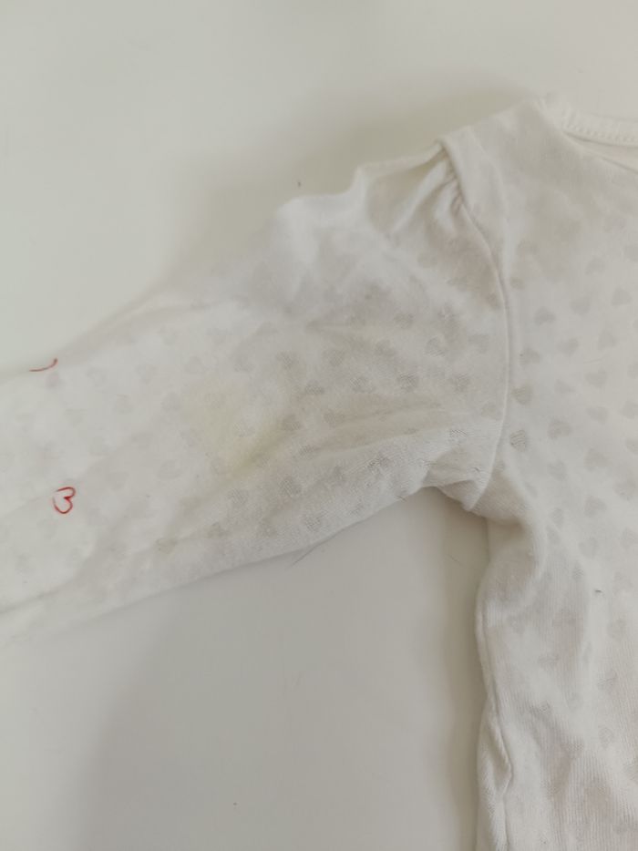 🦄 Tee shirt bébé fille taille 3 mois 🦄 - photo numéro 2