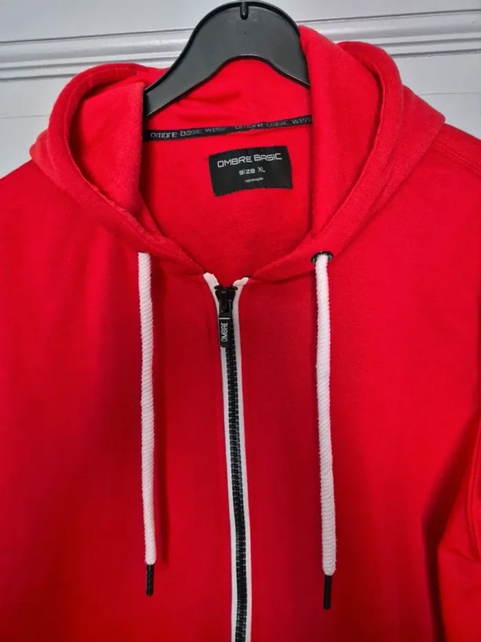 Gilet à capuche XL rouge - photo numéro 2