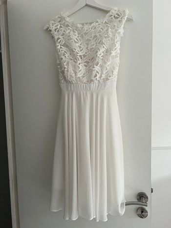Robe dentelle