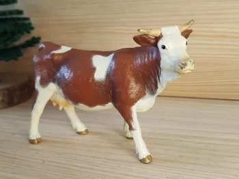 PAPO vache marron et blanche Figurine animal de la ferme
