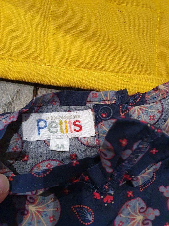 Lot vêtements fille 4 ans - photo numéro 6