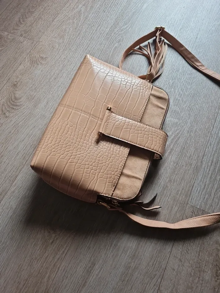 Sac a main portè epaule