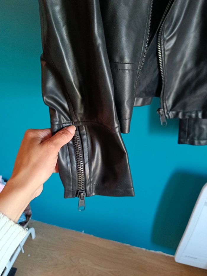 Veste cuir - photo numéro 3