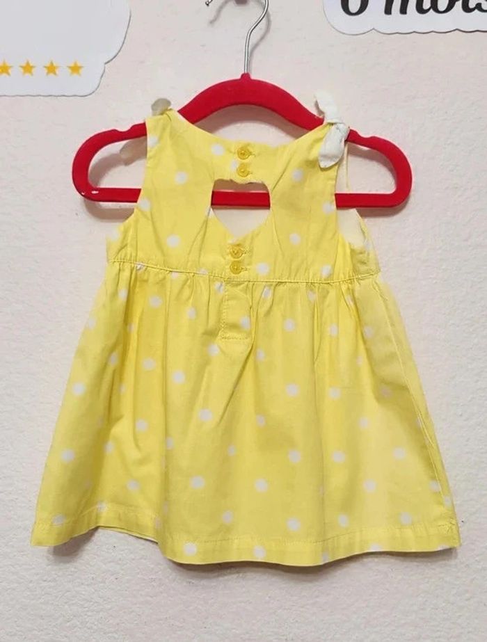 Robe bébé fille taille 6 mois - photo numéro 4