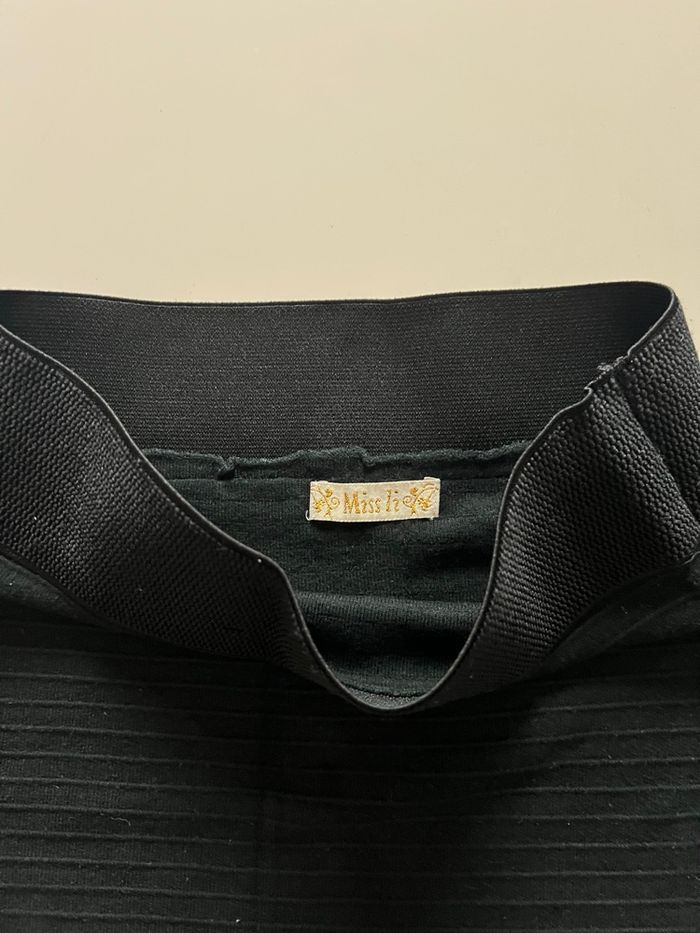 Jupe noire élastique taille S