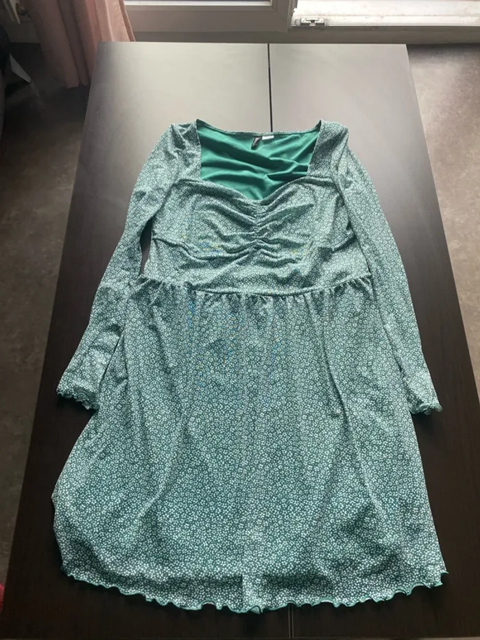 Robe légère H&M neuve Taille L