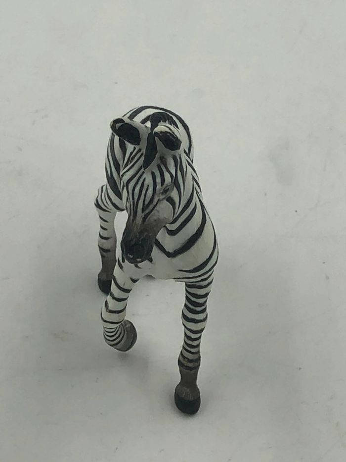 Figurine en PVC Zèbre Papo - photo numéro 2