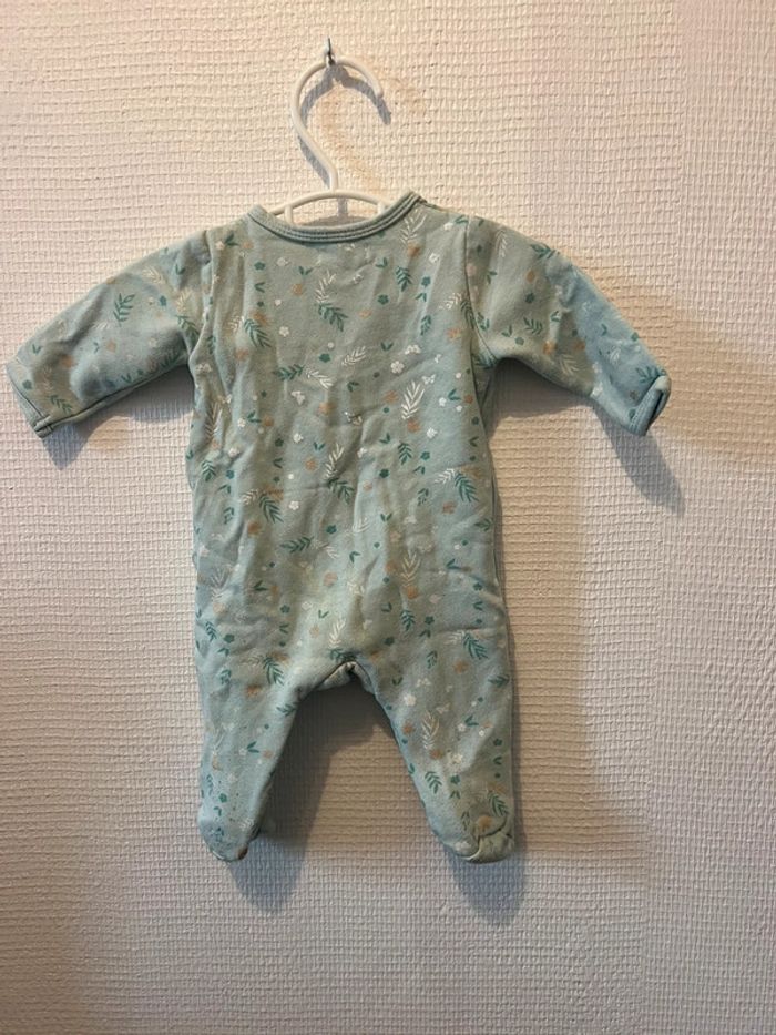Pyjama 3 mois bon état - photo numéro 3