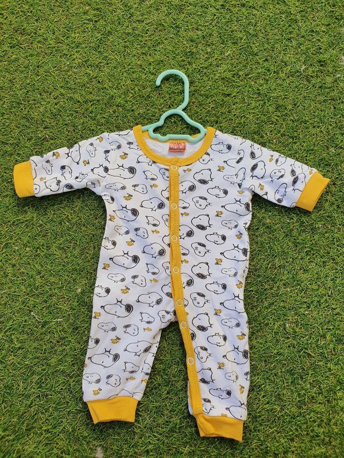 Barboteuse Bébé Snoopy Peanuts – Manches Longues, Unisexe, Taille 62-68 (blanc)