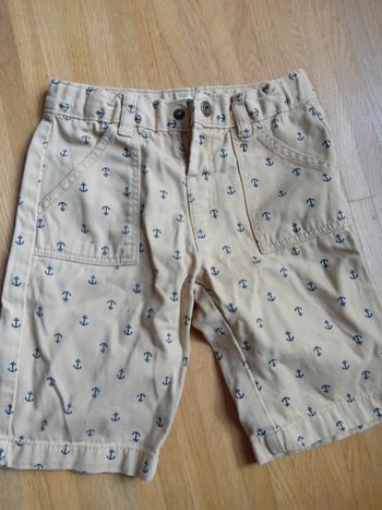Short bout chou jaune