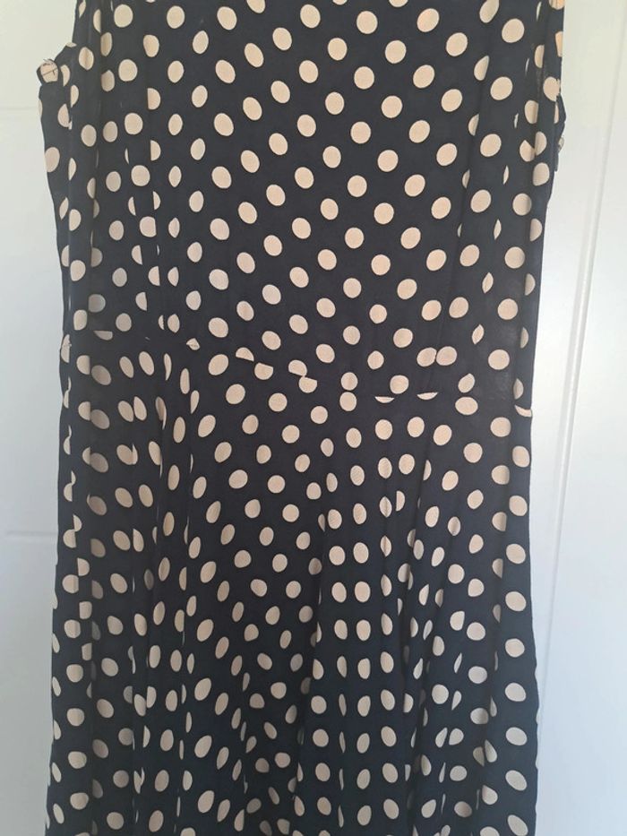 Jolie robe Yili.K 40 - photo numéro 2