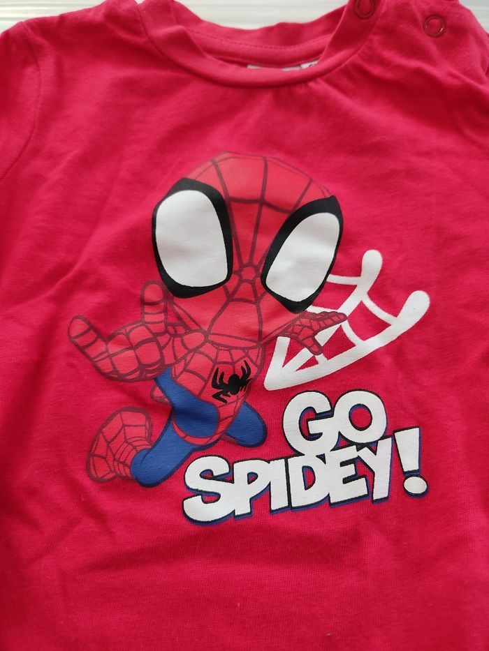T-shirt manche longue 6 mois - photo numéro 2
