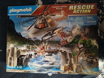 Playmobil, unité de secouriste avec hélicoptère