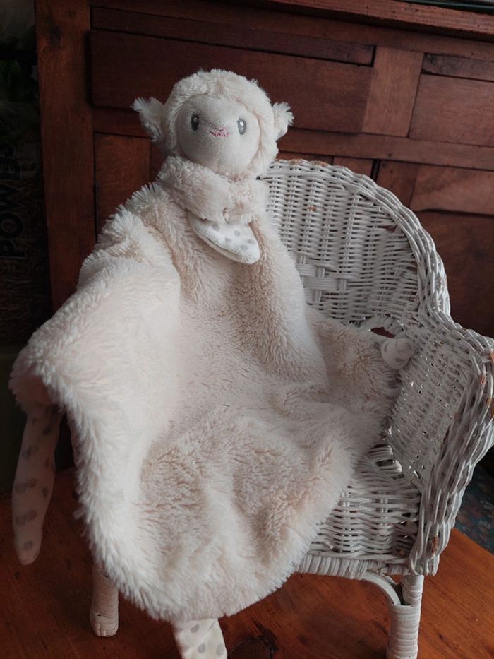 #3 Doudou mouton Kelly Baby kellytoys